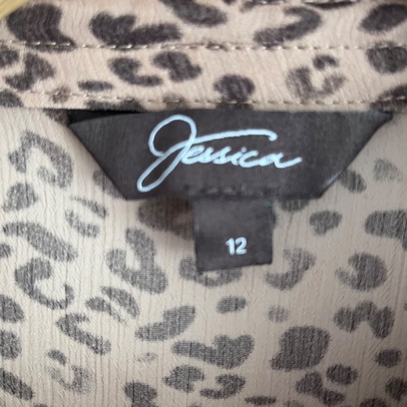 JESSICA Sheer Leopard long sleeve ruffle front, animal print button down Large - Picture 6 of 9